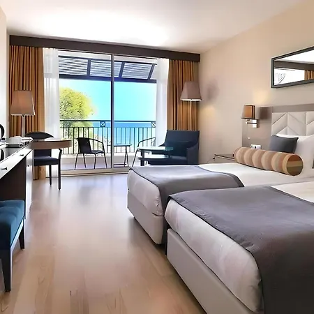 The Maxim 2025 Hotel