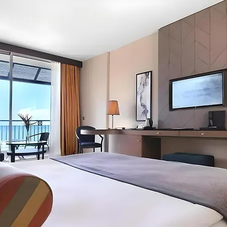 The Maxim 2025 Hotel 5*